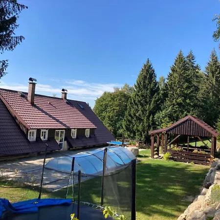 Na Pustinach *
