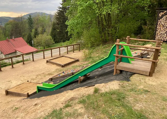 Na Pustinach *